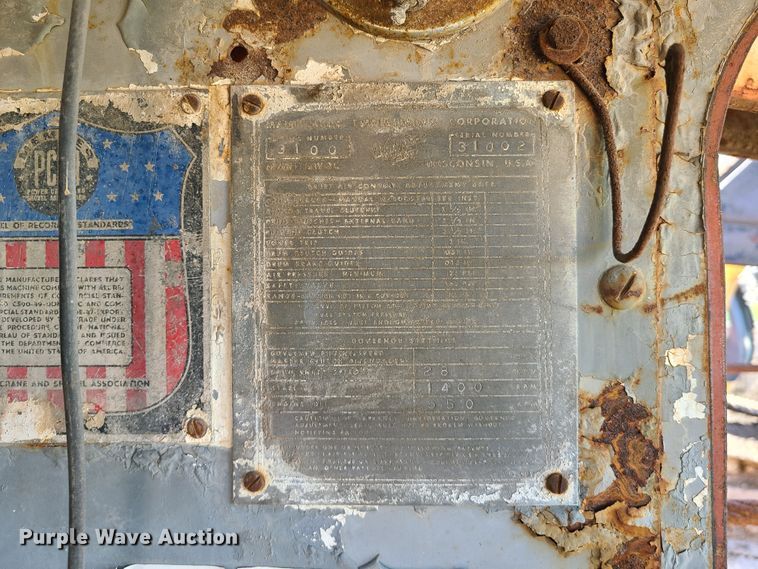 image for item IJ9021 Manitowoc 3100  ccrane