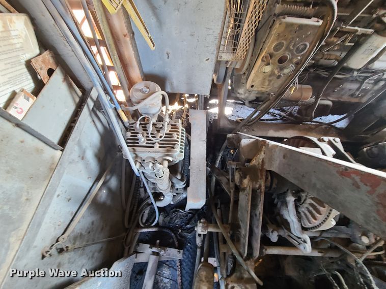 image for item IJ9021 Manitowoc 3100  ccrane