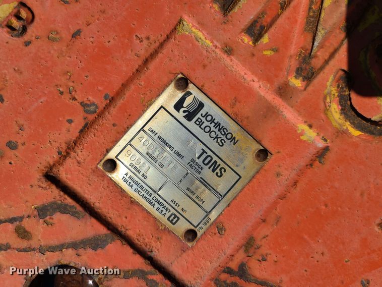 image for item IJ9021 Manitowoc 3100  ccrane