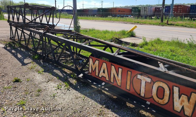 image for item IJ9021 Manitowoc 3100  ccrane