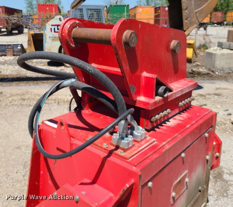 image for item IJ9032 Fecon shredder