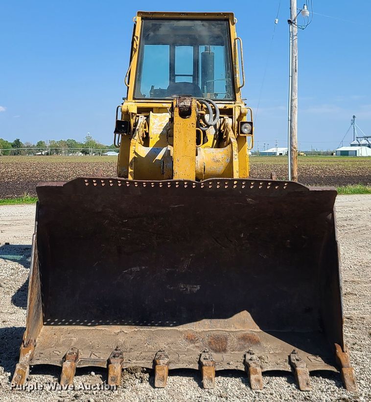 image for item IJ9033 Caterpillar 963  track loader