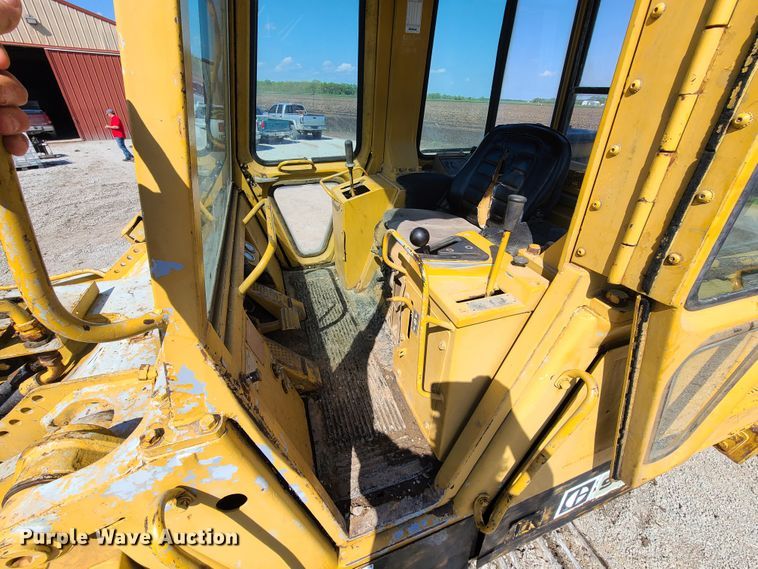 image for item IJ9033 Caterpillar 963  track loader