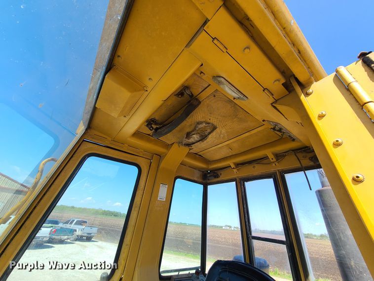 image for item IJ9033 Caterpillar 963  track loader