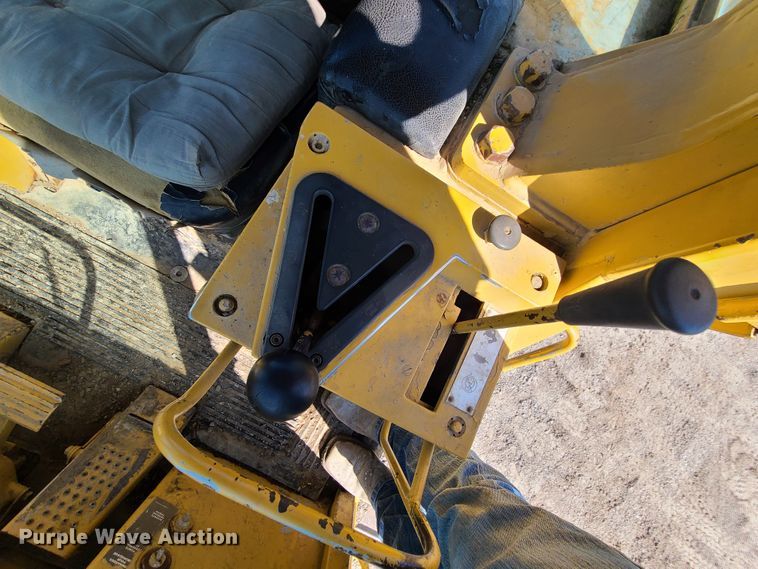 image for item IJ9033 Caterpillar 963  track loader