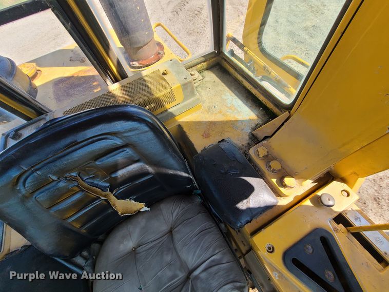 image for item IJ9033 Caterpillar 963  track loader