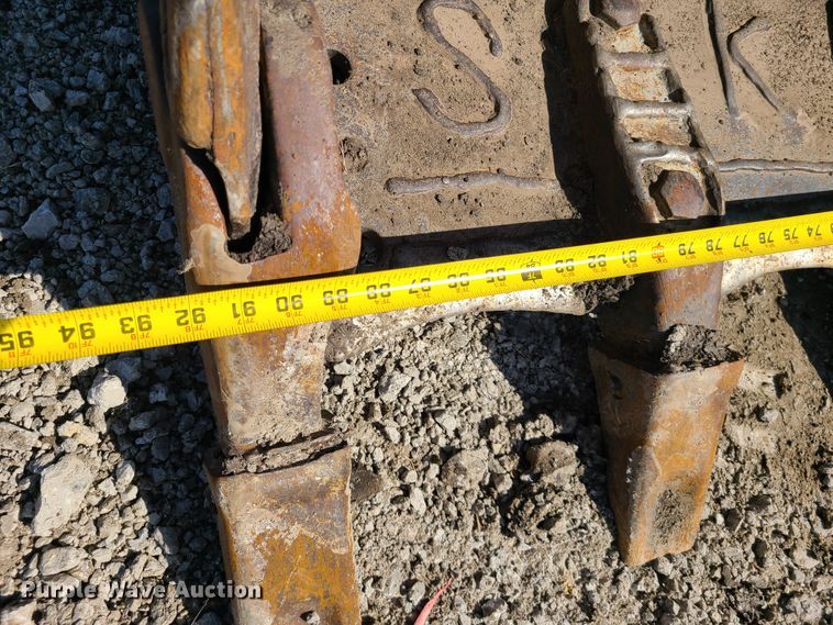 image for item IJ9033 Caterpillar 963  track loader