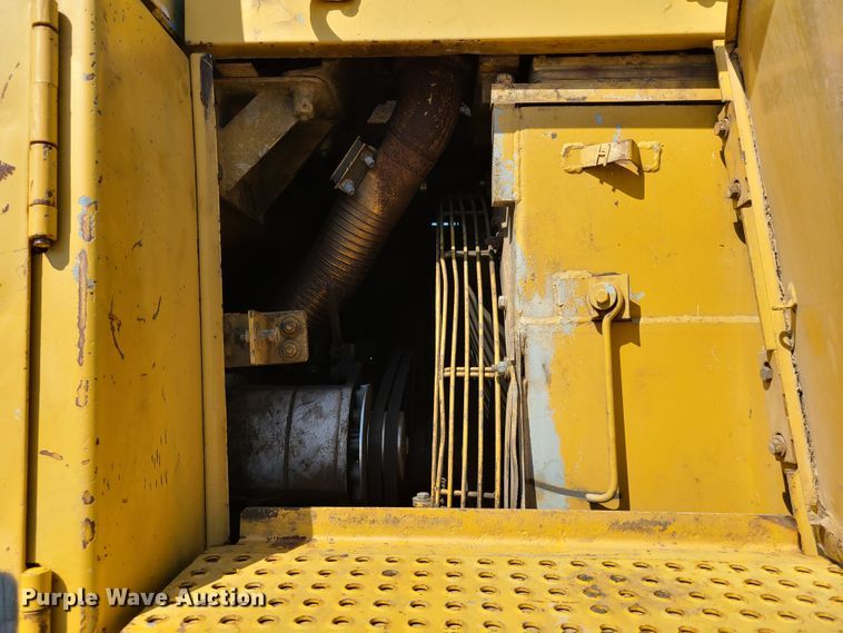 image for item IJ9033 Caterpillar 963  track loader