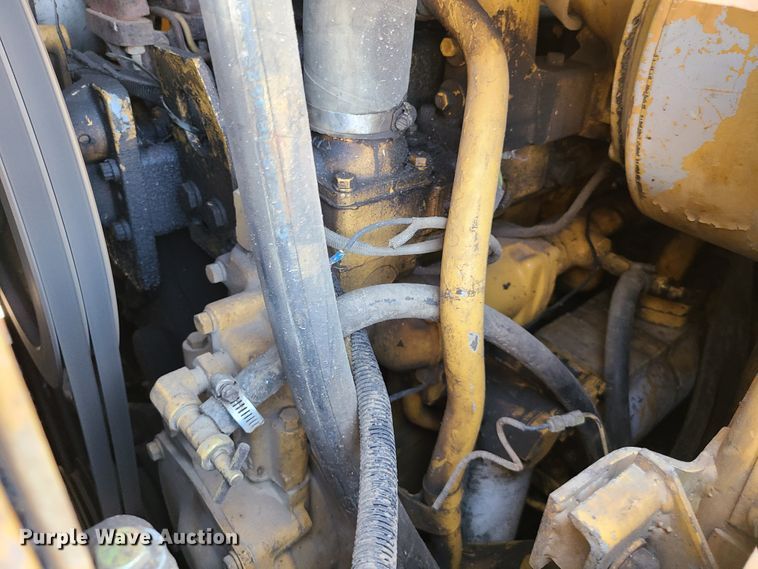 image for item IJ9033 Caterpillar 963  track loader