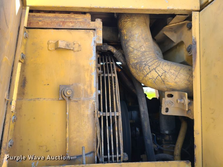 image for item IJ9033 Caterpillar 963  track loader