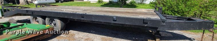 image for item IJ9036 1978  equipment trailer