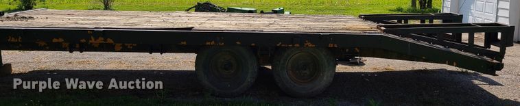 image for item IJ9036 1978  equipment trailer