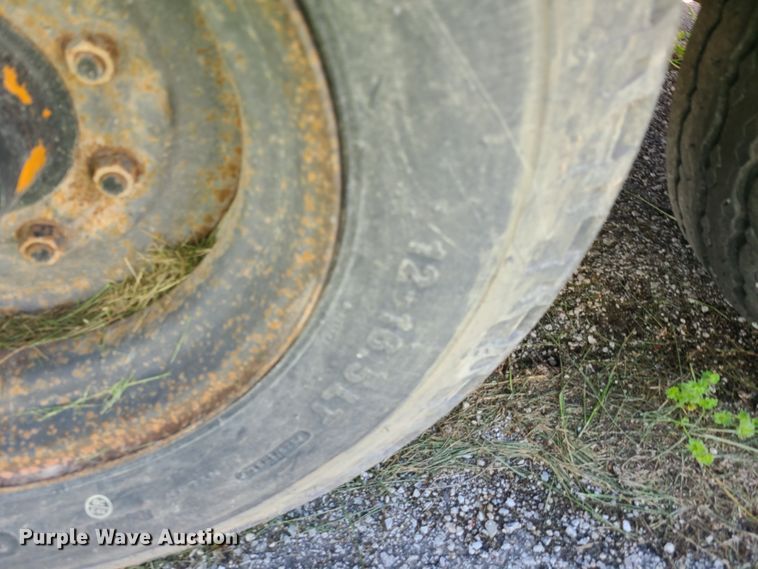 image for item IJ9036 1978  equipment trailer