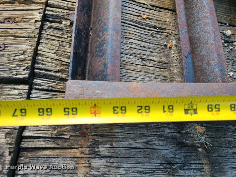 image for item IJ9036 1978  equipment trailer