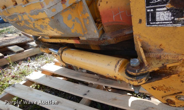 image for item IL9277 Vermeer VP3650 vibratory cable plow