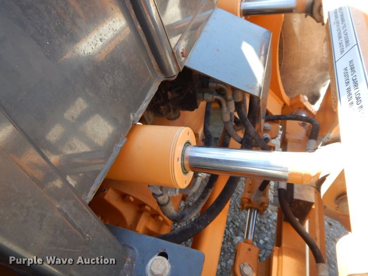 image for item IL9300 2012 Case 586G  forklift