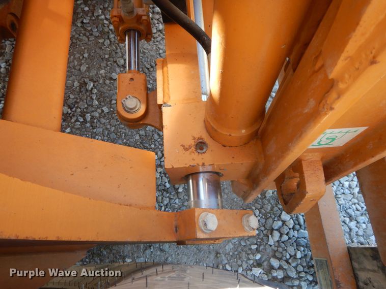 image for item IL9300 2012 Case 586G  forklift