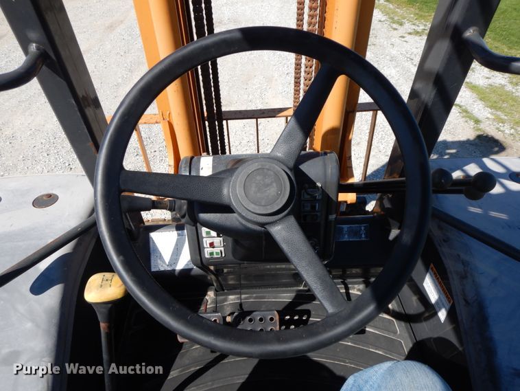 image for item IL9300 2012 Case 586G  forklift