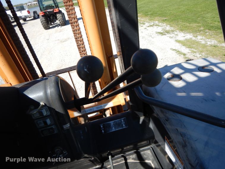 image for item IL9300 2012 Case 586G  forklift