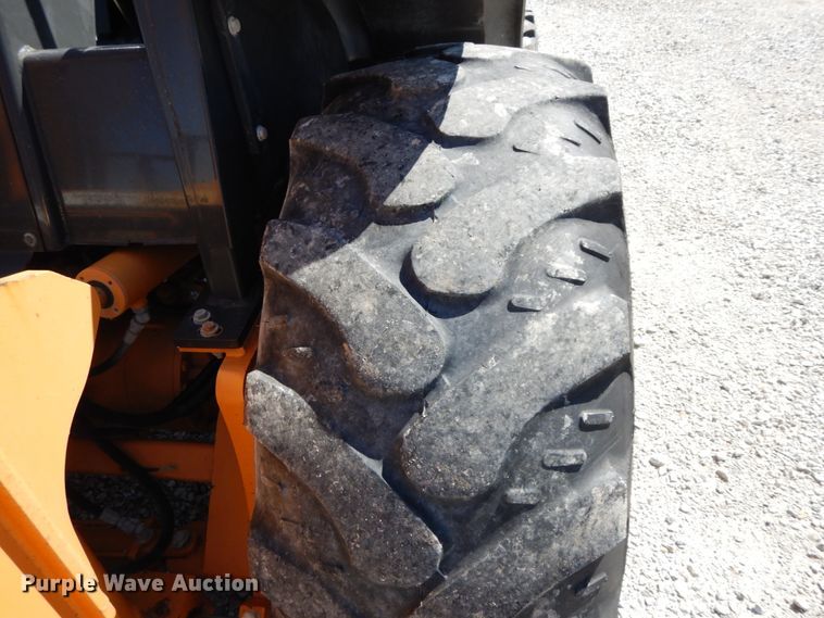 image for item IL9300 2012 Case 586G  forklift