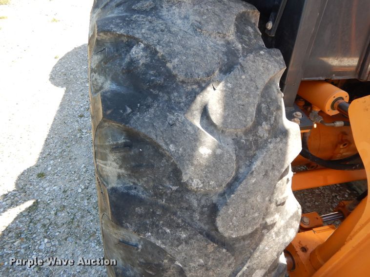 image for item IL9300 2012 Case 586G  forklift