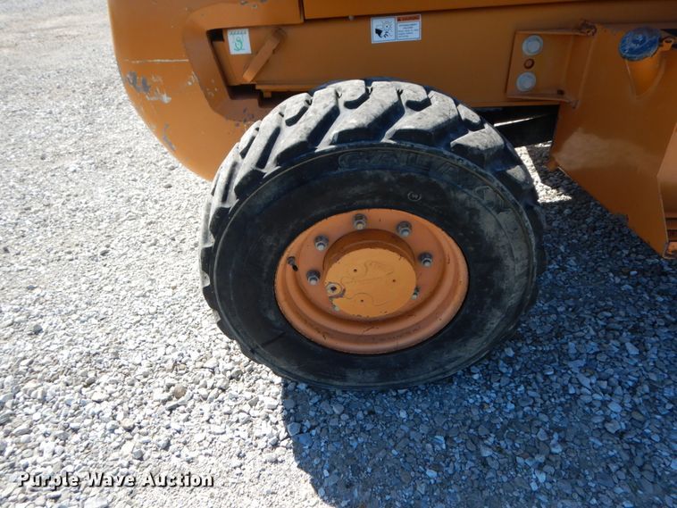 image for item IL9300 2012 Case 586G  forklift