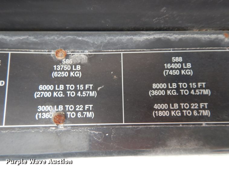 image for item IL9300 2012 Case 586G  forklift