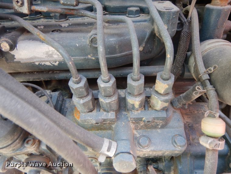 image for item IL9310 Bobcat S300  skid steer loader