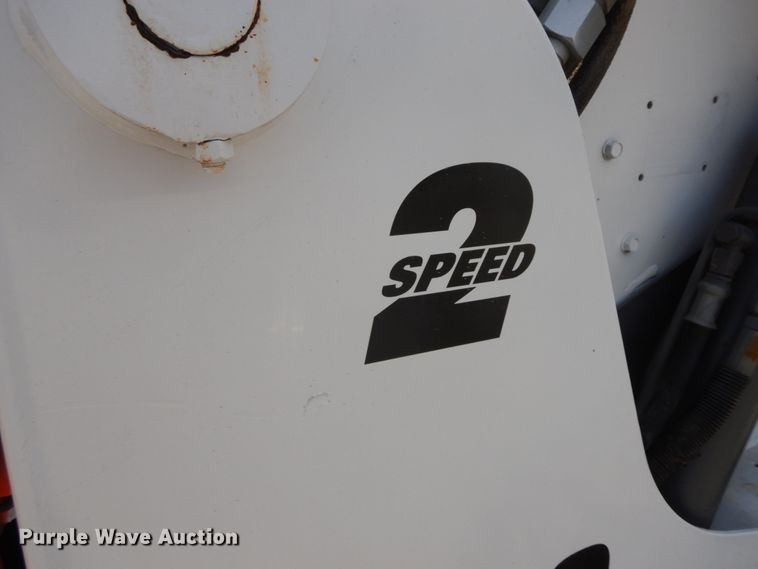 image for item IL9310 Bobcat S300  skid steer loader