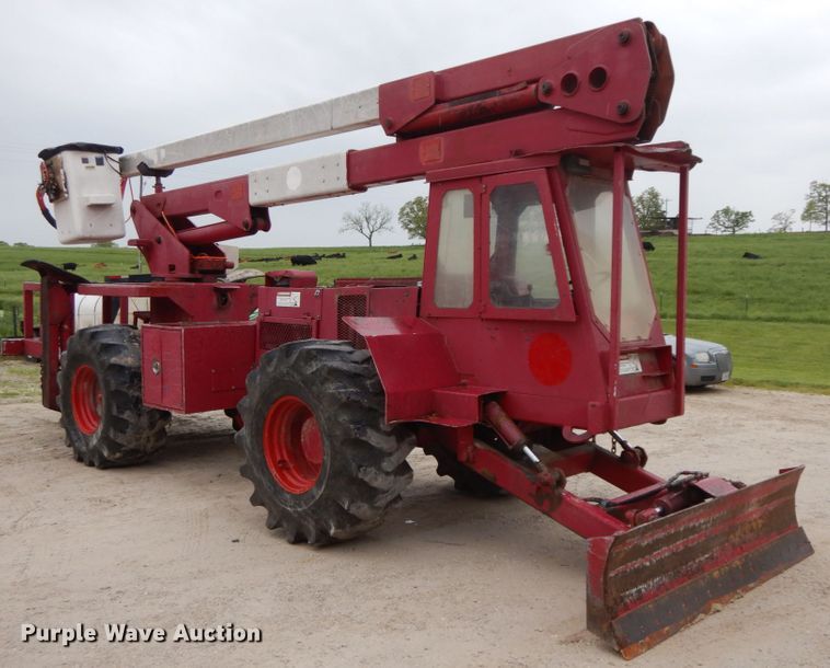 image for item IL9334 Brown Bear 9116B  skidder with bucket