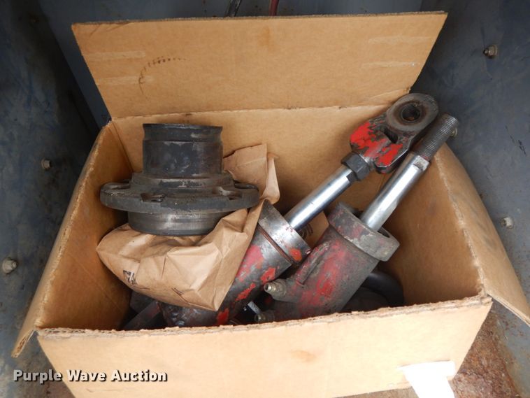 image for item IL9334 Brown Bear 9116B  skidder with bucket