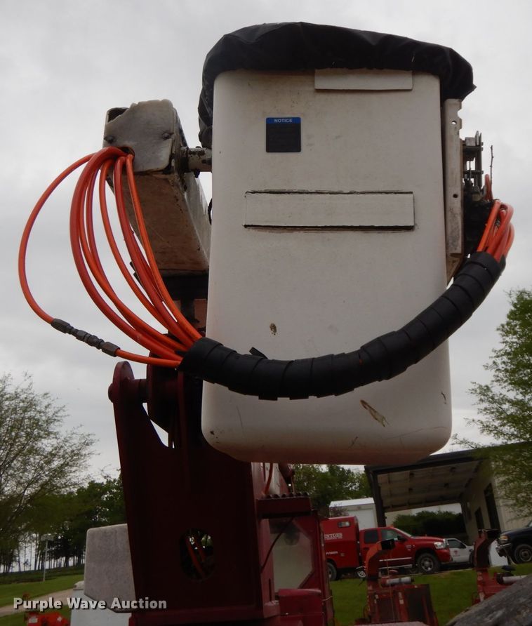 image for item IL9334 Brown Bear 9116B  skidder with bucket