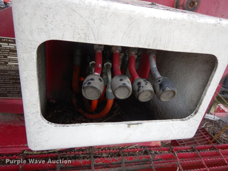 image for item IL9334 Brown Bear 9116B  skidder with bucket