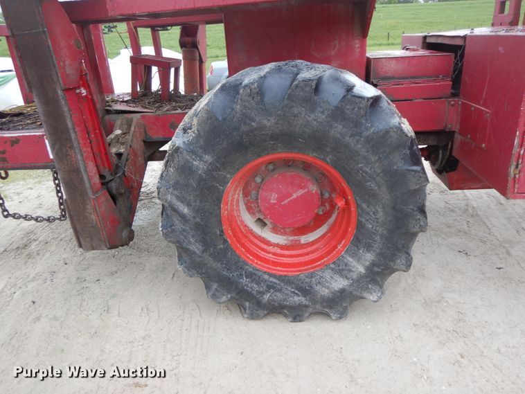 image for item IL9334 Brown Bear 9116B  skidder with bucket