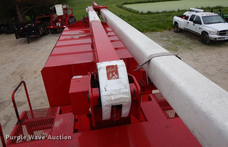 image for item IL9335 2007 International 4300  forestry bucket truck