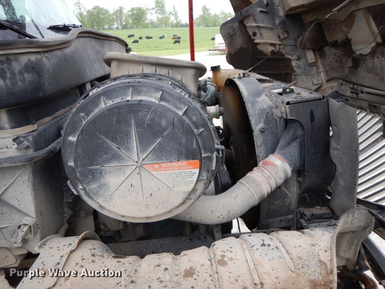 image for item IL9335 2007 International 4300  forestry bucket truck