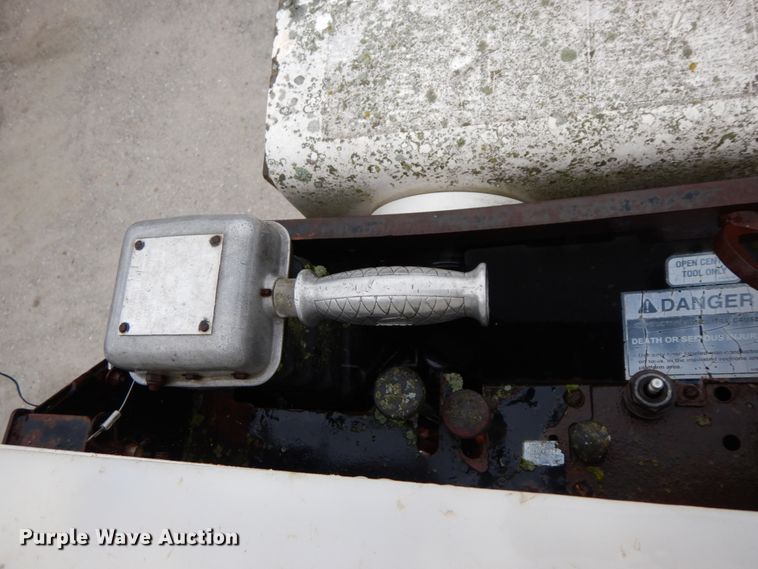 image for item IL9336 Brown Bear ATC 8116  skidder with bucket