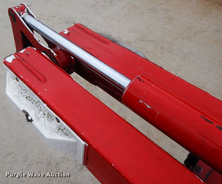 image for item IL9337 2000 Ford F750 Super Duty XL  forestry bucket truck