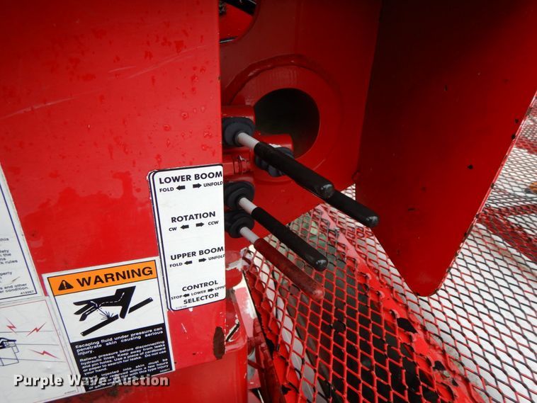 image for item IL9337 2000 Ford F750 Super Duty XL  forestry bucket truck