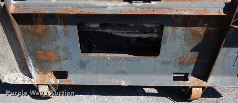 image for item IL9338 2011 Bobcat 24PLA cold planer