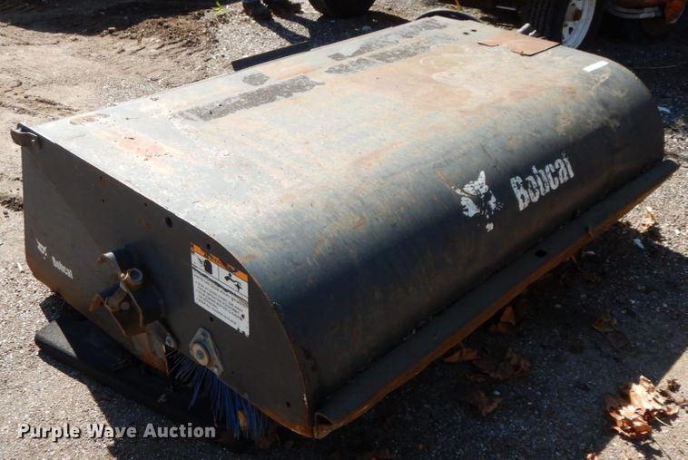 image for item IL9339 Bobcat Sweeper 72 skid steer sweeper