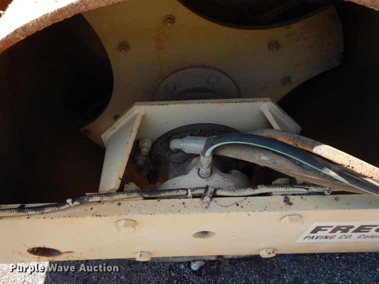 image for item IL9341 1988 Ingersoll Rand DD65  double drum vibratory roller