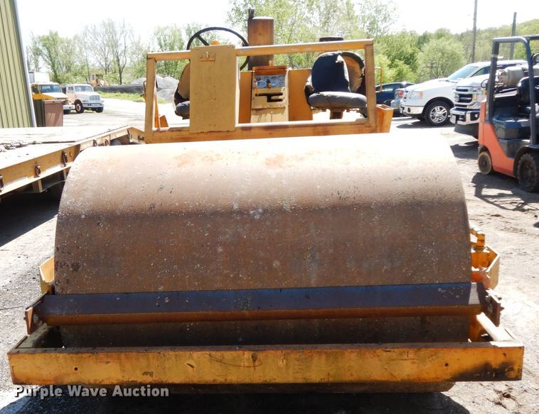 image for item IL9342 Bros SPV-7  single drum vibratory roller