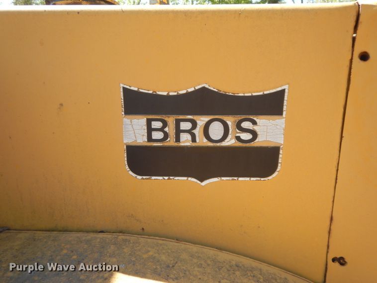 image for item IL9342 Bros SPV-7  single drum vibratory roller