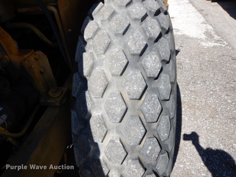 image for item IL9342 Bros SPV-7  single drum vibratory roller