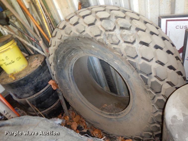 image for item IL9342 Bros SPV-7  single drum vibratory roller