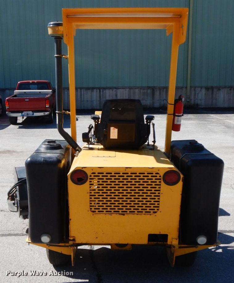 image for item IL9343 2004 Terramite TSS38  broom