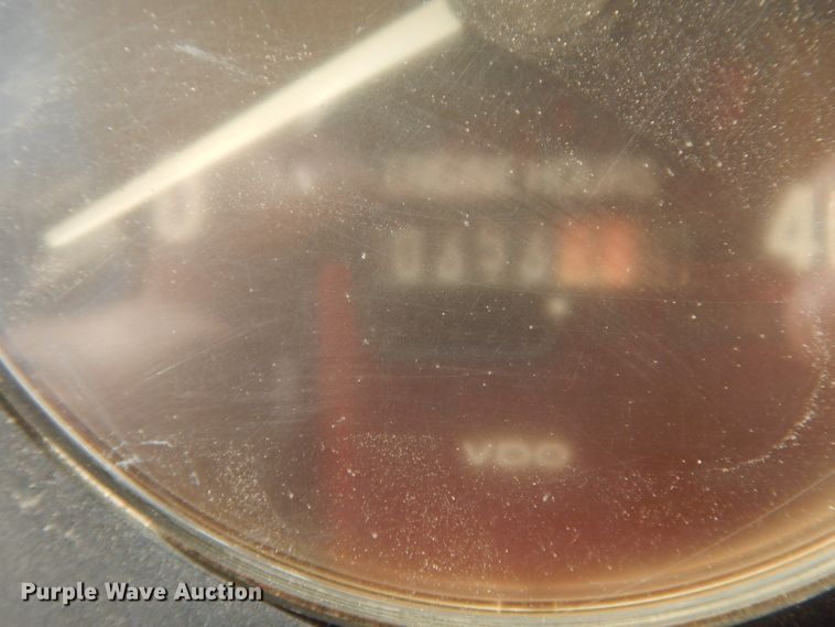 image for item IL9343 2004 Terramite TSS38  broom