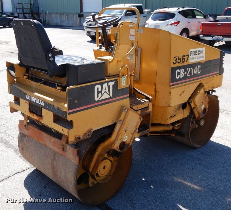 image for item IL9344 1998 Caterpillar CB-214C  double drum vibratory roller