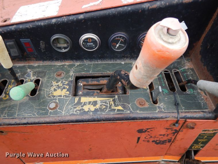 image for item IL9347 1996 Ditch Witch 410SX  cable plow